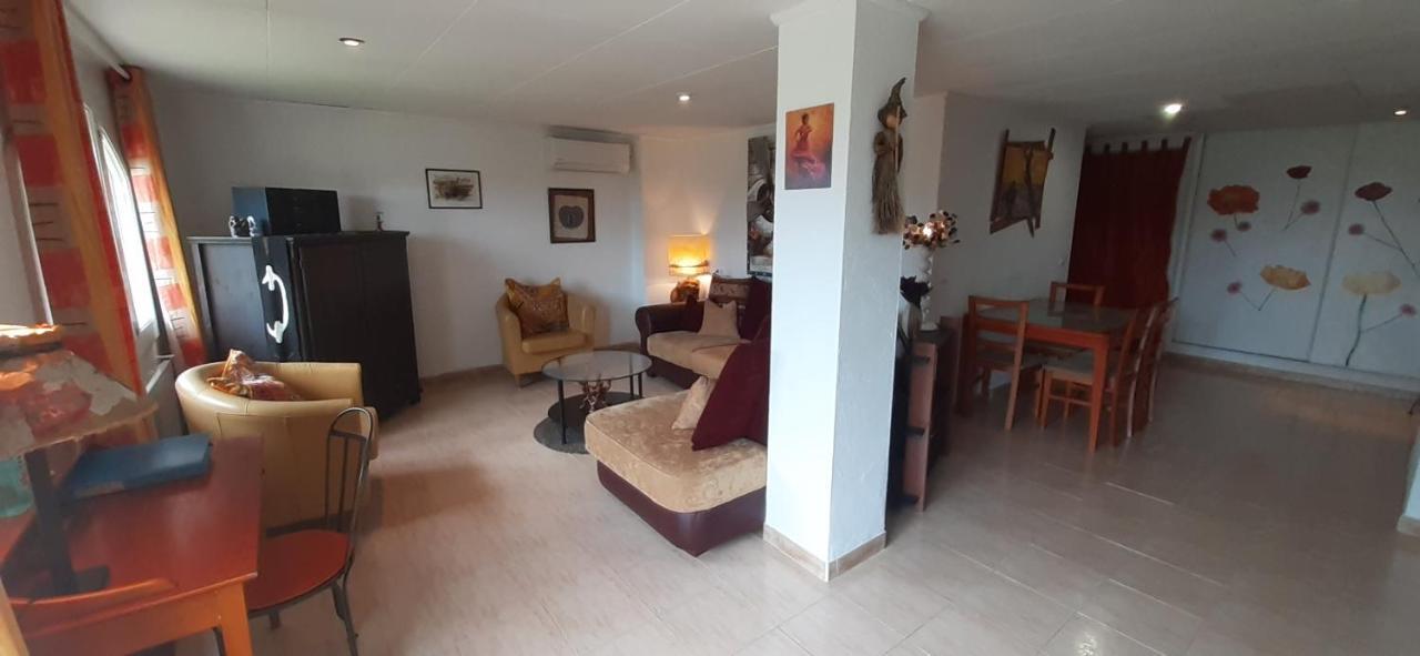 Appartement & Spa - Panoramic Olivars Pau Exterior foto